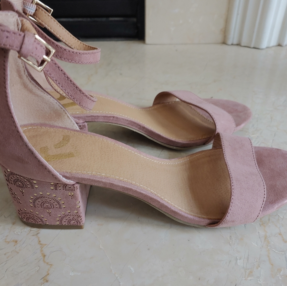 New Report Rose Colored Low Block Heels Windsor